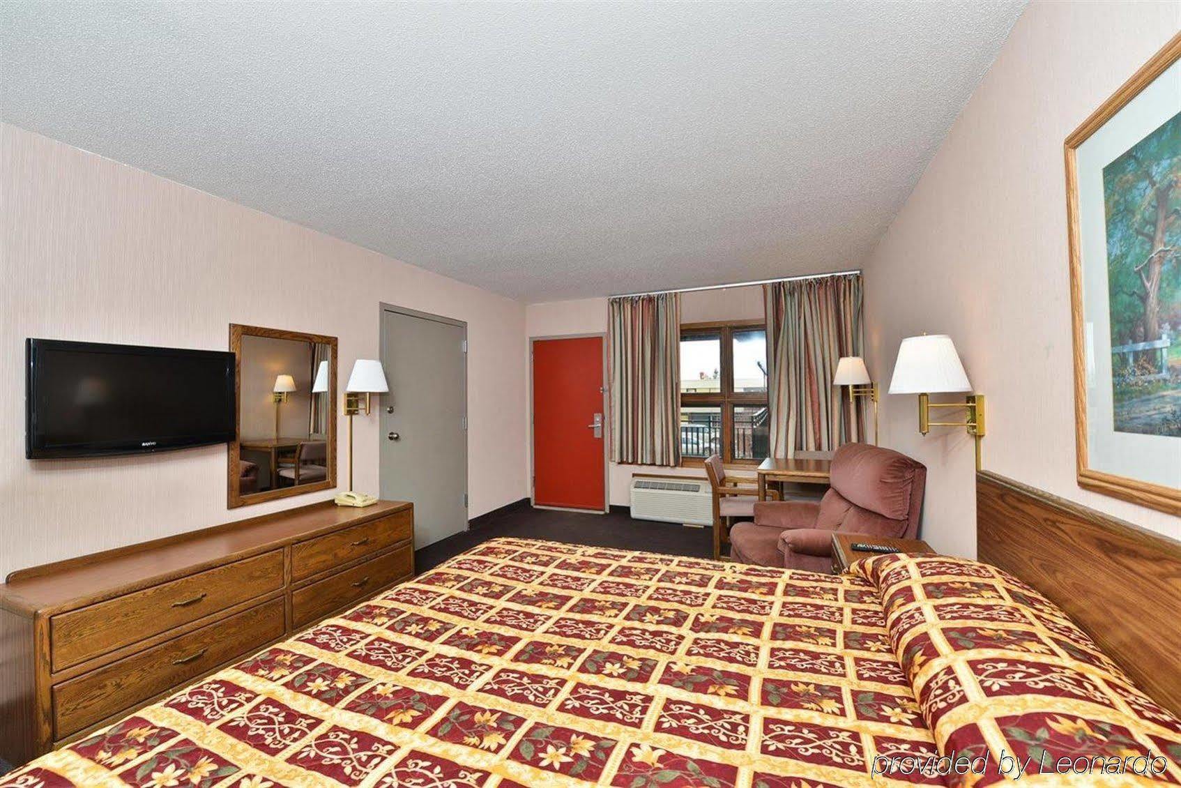 Devils Lake Inn By Oyo Near Devils Lake Regional Airport Exteriér fotografie